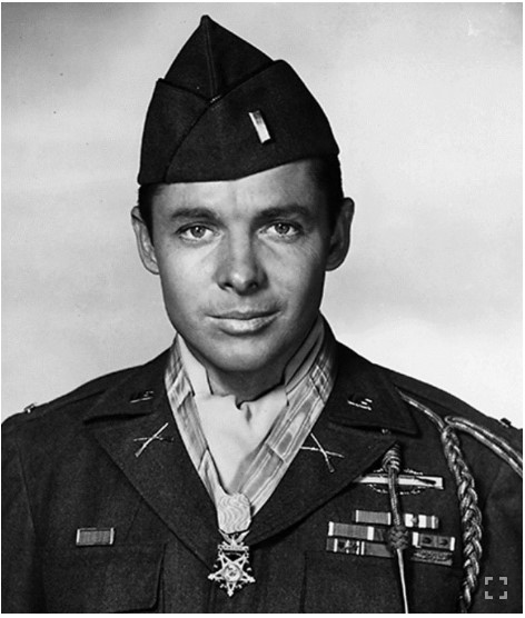 2LT Audie L. Murphy.jpg